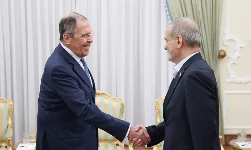 Lavrov, Tahran'da Pezeşkiyan ile görüştü: Putin'den İran Cumhurbaşkanı'na Rusya Daveti