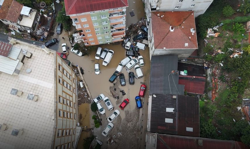 İstanbul’daki sel felaketinde can kaybı 4’e yükseldi: 3 kişi aranıyor