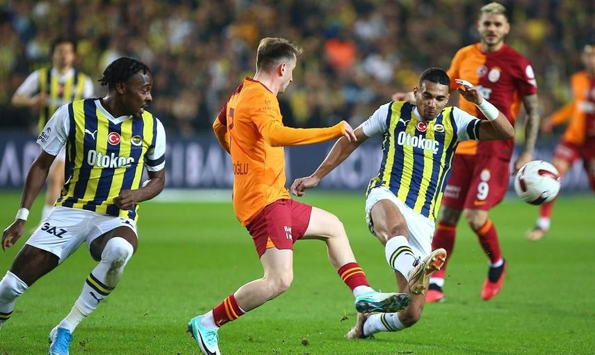 Süper Lig'de derbi heyecanı: Galatasaray ile Fenerbahçe RAMS Park'ta karşı karşıya geliyor