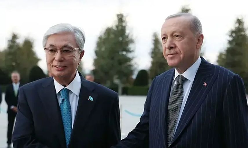 Erdoğan, Kazakistan Cumhurbaşkanı Tokayev'i Külliye'de ağırladı