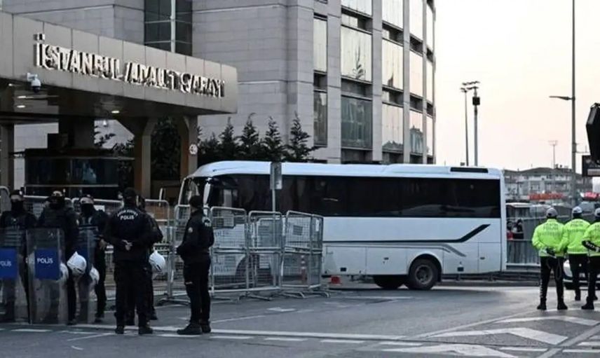 İBB yolsuzluk davasında 4 sanığa tahliye