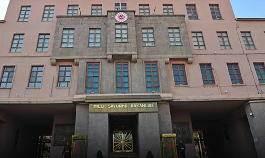MSB: "Kıta sahanlığımızda izinsiz hiçbir faaliyete izin verilmeyecek"