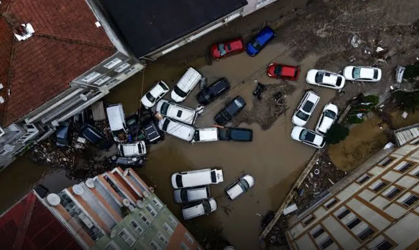 Marmara'da sel felaketinde can kaybı 8'e yükseldi
