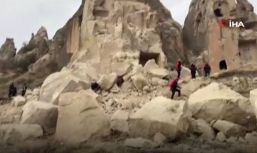 Nevşehir Göreme’de peribacası çöktü: Nevşehir Valisi 2 kişinin hayatını kaybettiğini açıkladı